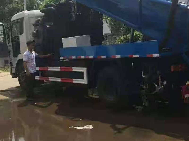 宁波海曙专业疏通下水道,大小专车 抽清化粪